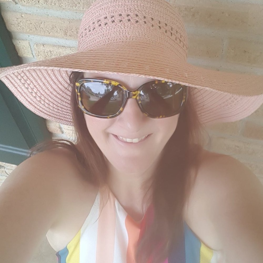 Meet your Posher, Nancy